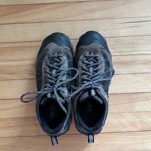 Men’s Oboz Hiking Shoes